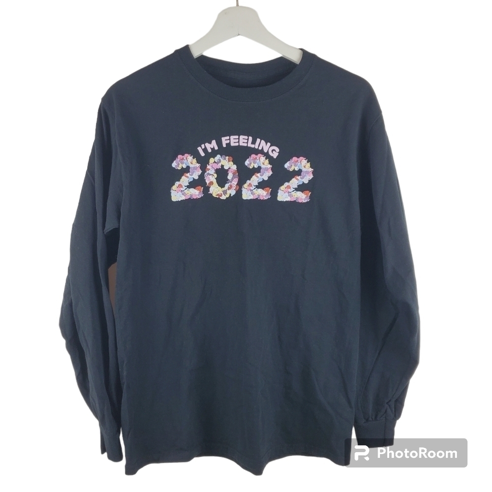 Taylor Swift Tshirt Womens Medium Black 2022 Balloons Swiftie Long Sleeve‎ NYE